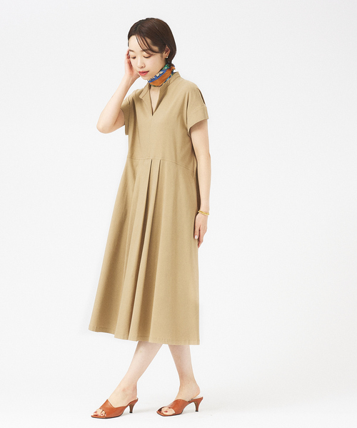 qualite（カリテ）の「ウエストタックワンピース（ワンピース・レディース・ベージュ/チャコールグレー/ブルー・38/36）」の4枚目の写真