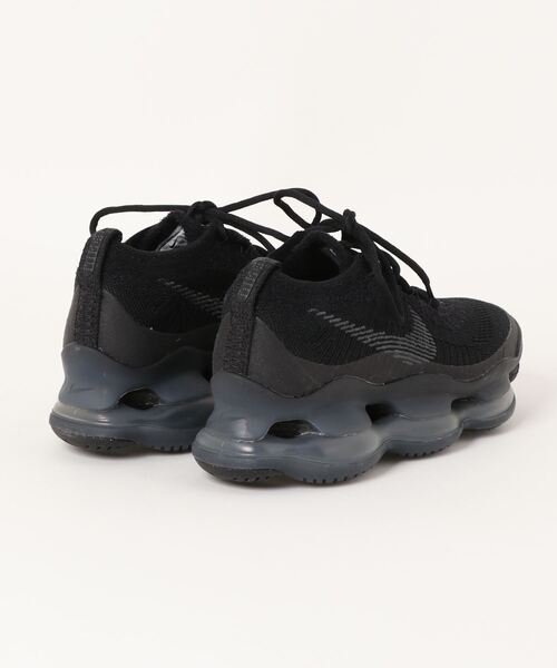 NIKE（ナイキ）の「NIKE WMNS AIR MAX SCORPION FLYKNIT DJ4702-002（スニーカー・レディース・ブラック・25㎝/23.5㎝/24㎝/23㎝）」の3枚目の写真