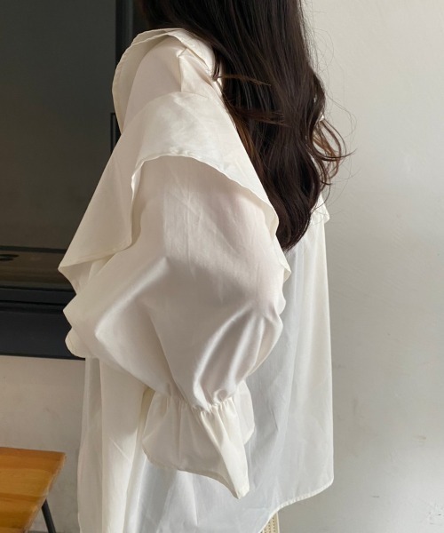 nemne store(ネンネストア)の「付け襟風ボリュームフリルブラウスチュニック(シャツ/ブラウス・レディース・アイボリー/ブルー/ブラック・フリー)」の20枚目の写真