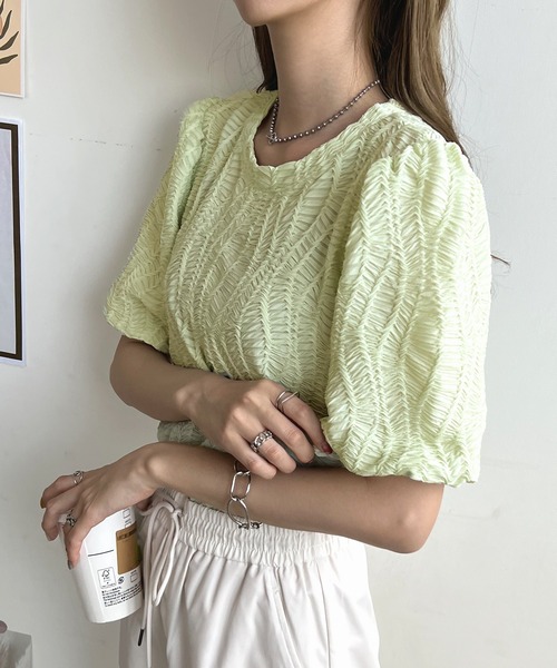 Futier land（フューティアランド）の「立体ウェーブシアートップス（Tシャツ/カットソー・レディース・ホワイト/ライトグリーン/グリーン系その他・FREE）」の6枚目の写真