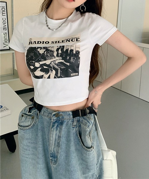 gossip!ロサンゼルス(ゴシップロサンゼルス)の「YUGA レトロプリント ショートトップス(Tシャツ/カットソー・レディース・ブラック/ホワイト・FREE)」の15枚目の写真