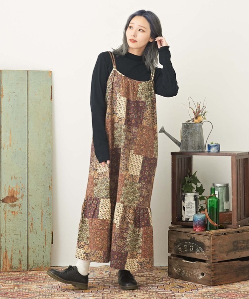 CUBE SUGAR（キューブシュガー）の「インドコットン総柄ティアードキャミワンピース（ワンピース・レディース・ブルー/レッド/イエロー・M）」の12枚目の写真