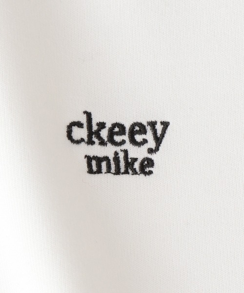 RAGEBLUE(レイジブルー)の「プチ刺繍/スムーステッククルーネックロンT(Tシャツ/カットソー・メンズ・ブルー/グレー/ブラック/ホワイト・MEDIUM/LARGE)」の5枚目の写真