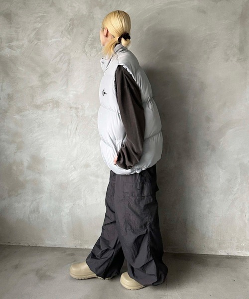 sedacle（セダクル）の「刺繍中綿ベスト（ベスト・メンズ・グレー/ブラック・LARGE/MEDIUM）」の18枚目の写真