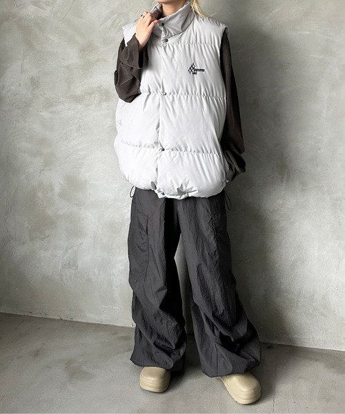 sedacle（セダクル）の「刺繍中綿ベスト（ベスト・メンズ・グレー/ブラック・LARGE/MEDIUM）」の17枚目の写真