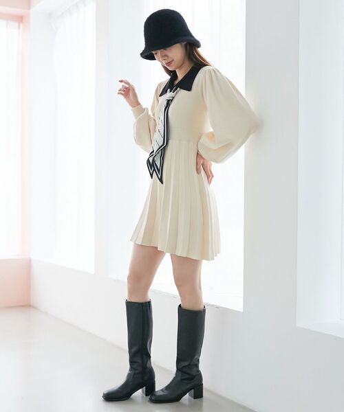 MAJESTIC LEGON（マジェスティックレゴン）の「スカーフセットミニニットワンピ（ワンピース・レディース・グレー/ブラック/アイボリー・MEDIUM）」の14枚目の写真