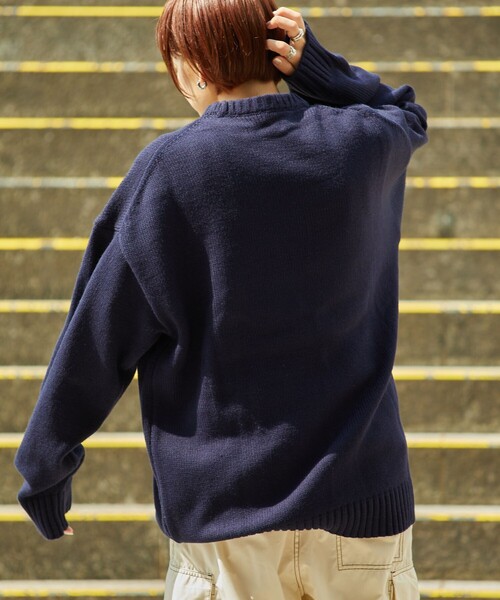 FREAK'S STORE（フリークスストア）の「FREAK’S STORE/フリークスストア ビックシルエット 刺繍 クルーネック プルオーバーニット（ニット/セーター・メンズ・ネイビー/オフホワイト/ブラック・MEDIUM/LARGE）」の18枚目の写真