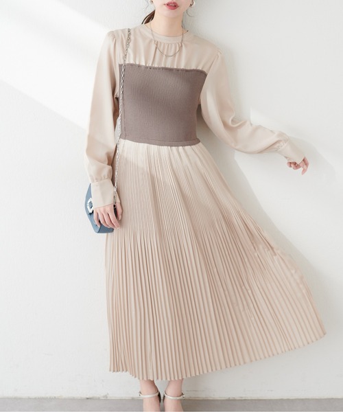 natural couture(ナチュラルクチュール)の「ニットビスチェドッキングプリーツワンピース(ワンピース・レディース・オフホワイト/ベージュ/ブラック・FREE)」の19枚目の写真