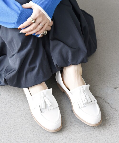 SHIPS any（シップス エニィ）の「SHIPS any: タッセル ローファー（ローファー・レディース・ブラック/オフホワイト・37/38/36）」の9枚目の写真