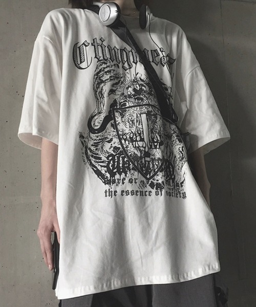 Theater code（シアターコード）の「▲cross dark design tee shirt / クロス ダークデザイン Tシャツ（Tシャツ/カットソー・メンズ・ブラック/ホワイト・2/3）」の2枚目の写真