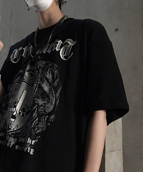 Theater code（シアターコード）の「▲cross dark design tee shirt / クロス ダークデザイン Tシャツ（Tシャツ/カットソー・メンズ・ブラック/ホワイト・2/3）」の8枚目の写真