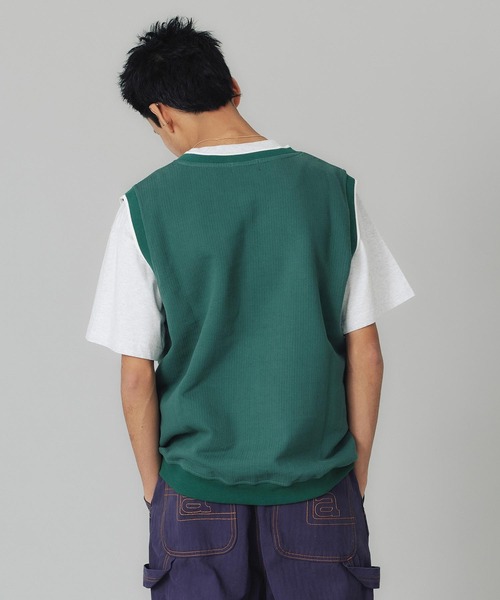 XLARGE（エクストララージ）の「V NECK SWEAT VEST（ベスト・メンズ・ブラック/グリーン/ネイビー・XL/L/M/S）」の9枚目の写真