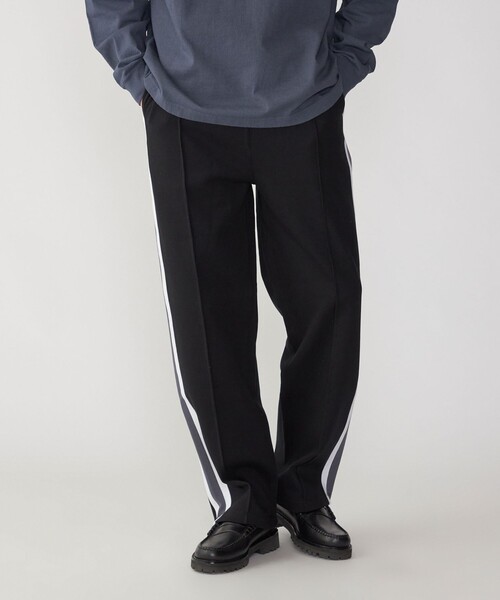 SHIPS（シップス）の「【WEB限定】SHIPS: ライン トラック パンツ（その他パンツ・メンズ・ベージュ/ネイビー/ブラック・SMALL/MEDIUM/LARGE）」の16枚目の写真