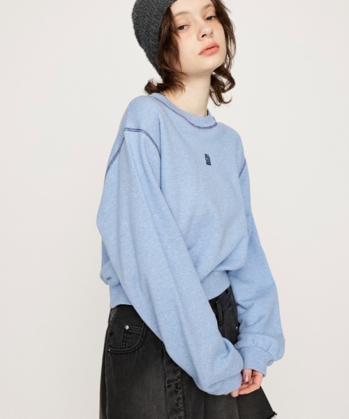 SLY（スライ）の「FRONT LOGO BASIC TOPS フロント ロゴ ベーシック トップス（スウェット・レディース・ライトブルー/杢グレー/ピンク・FREE）」の3枚目の写真