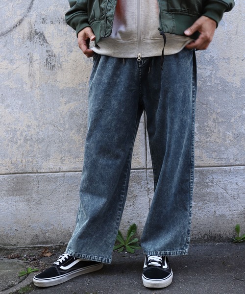 ZIP FIVE（ジップファイブ）の「【ZIP FIVE】 ヴィンテージライク ケミカル ウォッシュ デニム ストレート ワイドパンツ（デニムパンツ・メンズ・ブラック/ブルー・LARGE/MEDIUM）」の15枚目の写真