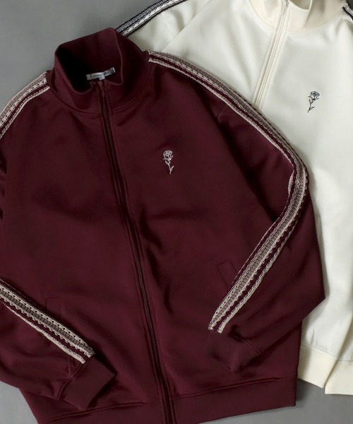 SITRY(シトリー)の「Rose Embroidery Track Jacket/かぎ編みニット SITRY(シトリー)の「Rose Embroidery Track Jacket/かぎ編みニット