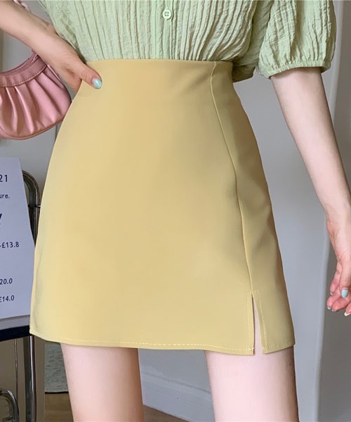 Mayree（メイリー）の「【Mayree】フロントスリットミニスカート（スカート・レディース・イエロー/ホワイト/テラコッタ/グリーン/ピンク/ブラック/カーキ/パープル・SMALL/MEDIUM/LARGE/X-LARGE）」の12枚目の写真