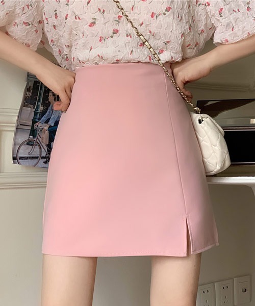 Mayree（メイリー）の「【Mayree】フロントスリットミニスカート（スカート・レディース・イエロー/ホワイト/テラコッタ/グリーン/ピンク/ブラック/カーキ/パープル・SMALL/MEDIUM/LARGE/X-LARGE）」の10枚目の写真