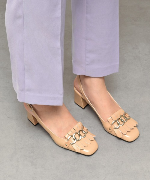 【INTER-CHAUSSURES】チェーンキルトバックバンドパンプス(I41300)