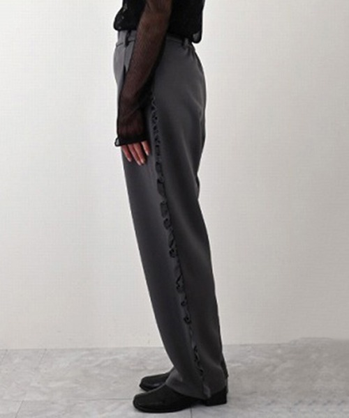 STYLEBLOCK（スタイルブロック）の「カットダンボールサイドフリルパンツ（その他パンツ・レディース・ピンク/アイボリー/ブラック/グレー・M）」の7枚目の写真