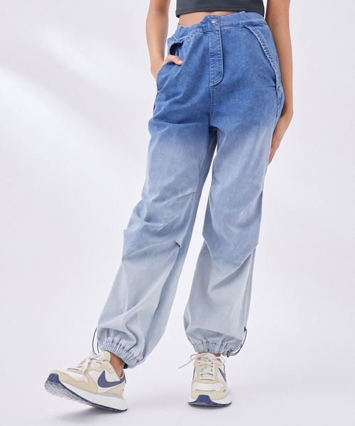 NERGY(ナージー)の「【Water proof Denim】フレアカーゴデニムパンツ(その他パンツ・レディース・ホワイト/ブルー/ブルー系その他4・M/S)」の18枚目の写真