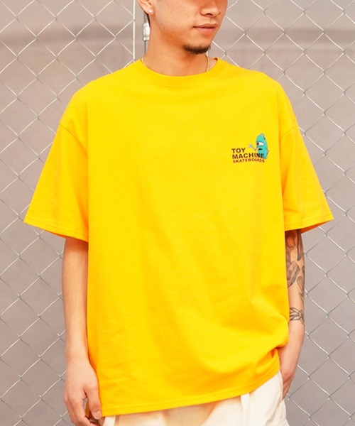 TOY MACHINE(トイ マシーン)の「【ムラサキスポーツ限定】TOY MACHINE/トイマシーン 半袖Tシャツ バックプリント MTMSEST4(Tシャツ/カットソー・メンズ・イエロー/ホワイト/ブラック・L/M/XL)」の1枚目の写真