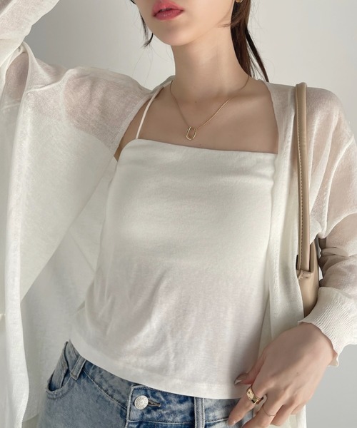 Ada.(エイダ)の「カップ付き バックオープン キャミソール(キャミソール・レディース・チャコール/ホワイト/ブラック/ライトベージュ・FREE)」の20枚目の写真