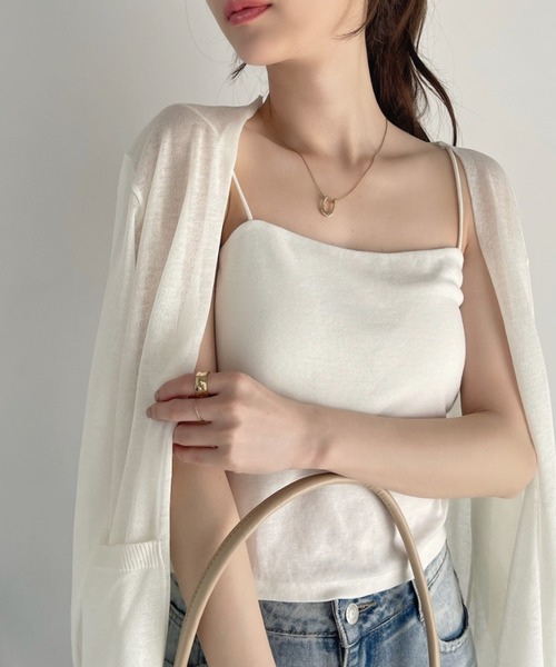 Ada.(エイダ)の「カップ付き バックオープン キャミソール(キャミソール・レディース・チャコール/ホワイト/ブラック/ライトベージュ・FREE)」の13枚目の写真