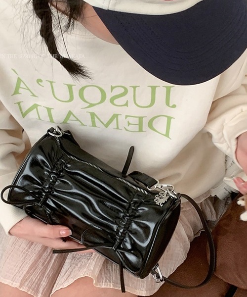 LYEON(リヨン)の「ダブルリボンシャーリングショルダーバッグ(ショルダーバッグ・レディース・シルバー/オフホワイト/ブラック/ピンク・FREE)」の18枚目の写真
