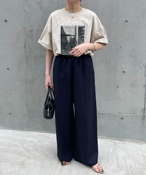 COLLAGE GALLARDAGALANTE(コラージュガリャルダガランテ)の「ゴムベルトリネンパンツ(スラックス・レディース・ベージュ/ネイビー/マスタード・FREE)」の16枚目の写真