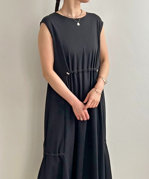 LHELBIE（レルビエ）の「ドロストカットワンピース（ワンピース・レディース・ブラック/ピンク/イエロー系その他・M）」の5枚目の写真