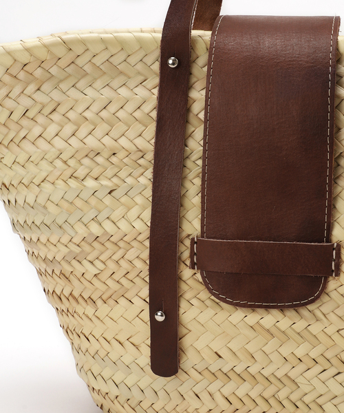 美品 フレームワーク　アフリカンスクエア別注　かごバッグ　ブラウン FRAMeWORK（フレームワーク）の「AFRICAN SQUARE