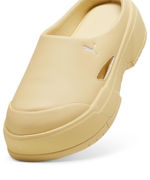 PUMA(プーマ)の「PUMA CA. MULE WNS(プーマ カリフォルニア ミュール ウィメンズ)(サンダル・レディース・イエロー系/パープル系・23cm/25cm/24cm)」の6枚目の写真