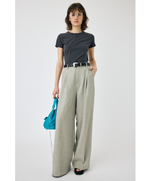 MOUSSY(マウジー)の「PIGMENT SWITCHING LOGO Tシャツ(Tシャツ/カットソー・レディース・ライトブラック/ホワイト/ライトピンク・FREE)」の6枚目の写真