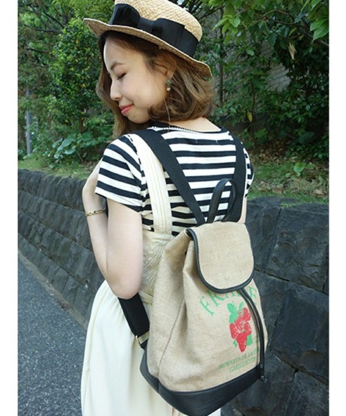 F i.n.t(フィント)の「野イチゴ麻袋リュック/fint(バックパック/リュック・レディース・ブラック・FREE)」の2枚目の写真