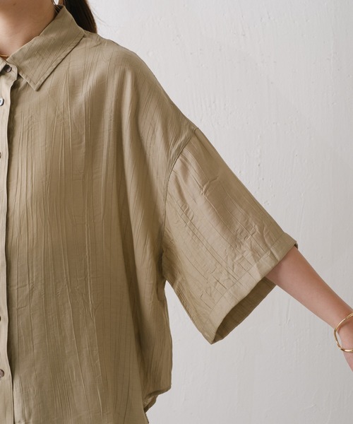 COLLAGE GALLARDAGALANTE（コラージュガリャルダガランテ）の「クレープシャツセットアップ/２点セットアイテム（セットアップ・レディース・ベージュ/ブラック・FREE）」の18枚目の写真