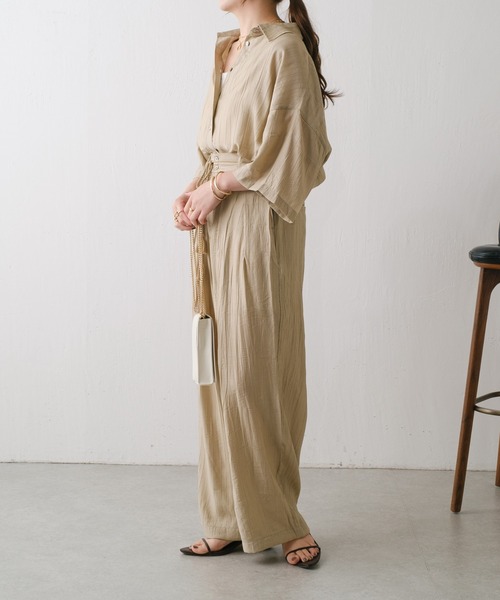 COLLAGE GALLARDAGALANTE（コラージュガリャルダガランテ）の「クレープシャツセットアップ/２点セットアイテム（セットアップ・レディース・ベージュ/ブラック・FREE）」の8枚目の写真