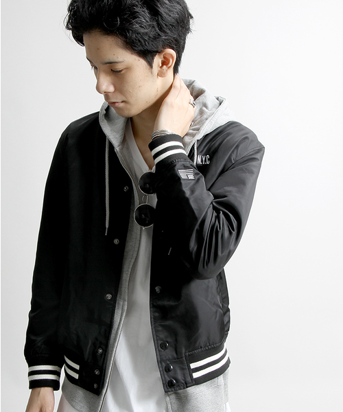 WEGO（ウィゴー）の「WEGO/ナイロンスタジャン（スタジャン・メンズ・ホワイト/レッド/ブラック/ブルー・LARGE/MEDIUM）」の2枚目の写真