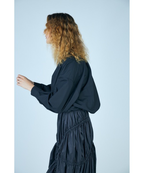 nagonstans（ナゴンスタンス）の「ソフトフライス off Shoulder シャツ