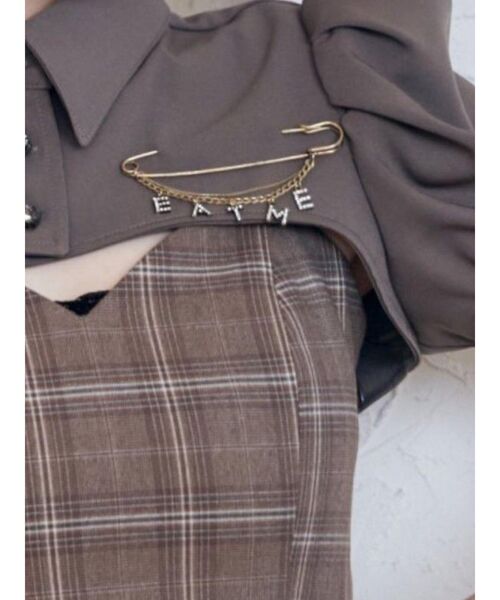 EATME(イートミー)の「EATMEチェーンピン(ブローチ/コサージュ・レディース・ゴールド/シルバー・FREE)」の1枚目の写真