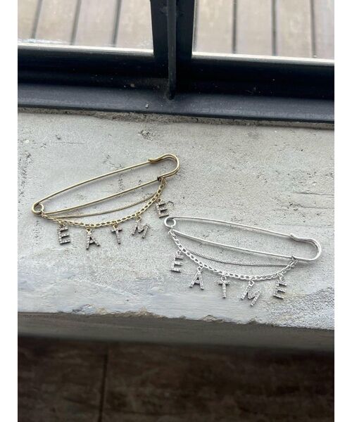 EATME(イートミー)の「EATMEチェーンピン(ブローチ/コサージュ・レディース・ゴールド/シルバー・FREE)」の13枚目の写真