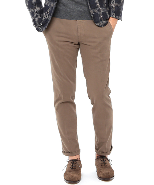 PT01(ピーティーゼロウーノ)の「PT01 / "BUSINESS"スリムストレッチツイール(チノパンツ・メンズ・ホワイト/ベージュ/ライトブラウン/ネイビー・46/48/50/44/42)」の3枚目の写真