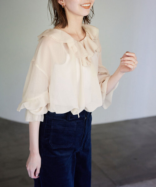✨️新品・未着用✨️ SLOBE IENA シアージョーゼットフリルブラウス ✨️新品・未着用✨️ SLOBE IENA シアージョーゼットフリル