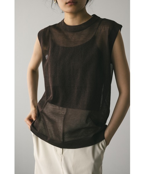 STYLEMIXER（スタイルミキサー）の「ウォッシャブルリネンミックスニットタンク（タンクトップ・レディース・ブラック/レッド/ブラウン/ライトベージュ・FREE）」の3枚目の写真