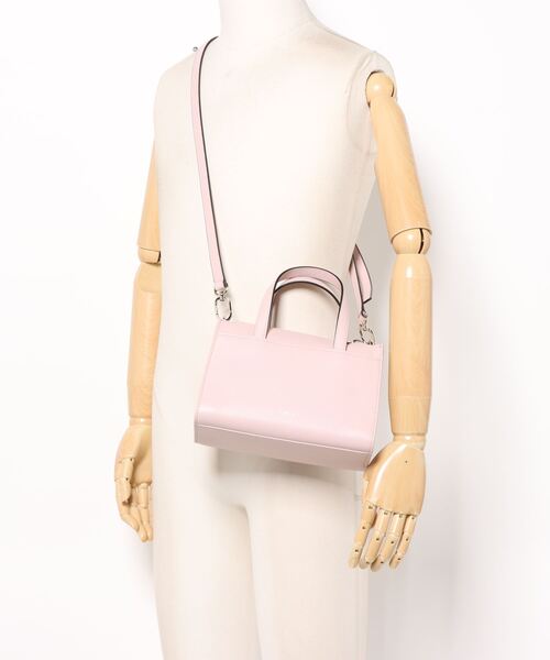 FURLA（フルラ）の「FURLA NUVOLA S BOSTON BAG（ボストンバッグ・レディース・スモークピンク・ONE SIZE）」の9枚目の写真