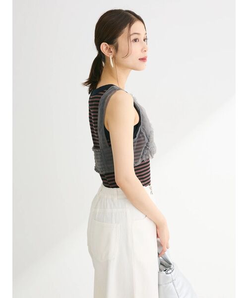 ELENCARE DUE（エレンカーレデュエ）の「・ELENCARE　DUE　フリルチュールビスチェ（Tシャツ/カットソー・レディース・グリーン/アイボリー/チャコールグレー・FREE）」の19枚目の写真