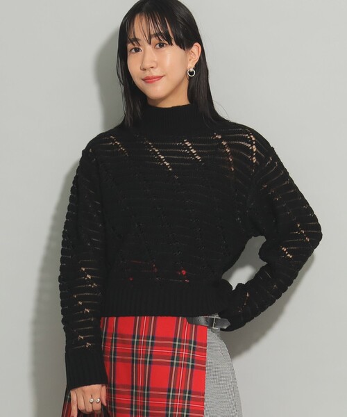 Ray BEAMS（レイビームス）の「透かし柄 ハイネック ニット（ニット/セーター・レディース・オフホワイト/ブラック・ONE SIZE）」の9枚目の写真