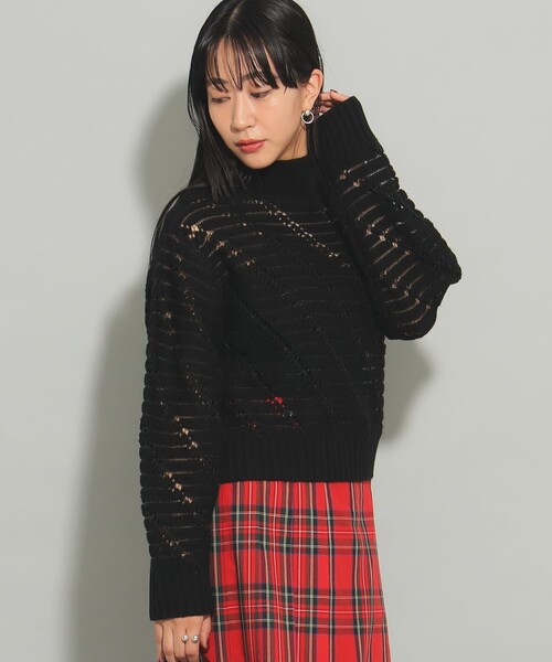 Ray BEAMS（レイビームス）の「透かし柄 ハイネック ニット（ニット/セーター・レディース・オフホワイト/ブラック・ONE SIZE）」の10枚目の写真