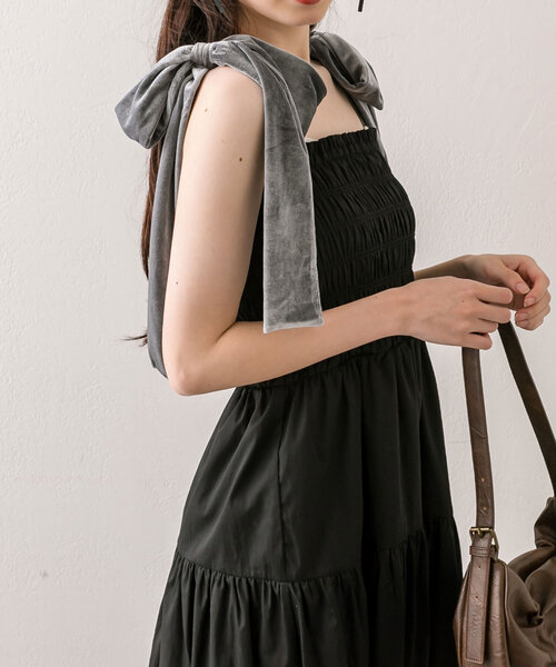 OLIVE des OLIVE（オリーブデオリーブ）の「【S/Mサイズ展開】ベロアリボン付きシャーリングワンピ（ワンピース・レディース・ブラウン/チェック/ブラック/ブラウン系その他・MEDIUM/SMALL）」の11枚目の写真