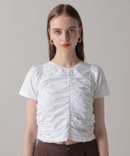 FOREVER 21（フォーエバー トゥエンティーワン）の「【2024FW】フロントシャーリングトップス（Tシャツ/カットソー・レディース・オフホワイト/ブラック・MEDIUM/SMALL）」の15枚目の写真